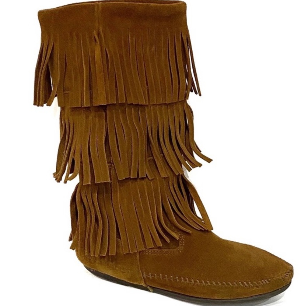 MINNETONKA 3-layer Fringe Boot Brown Size 6